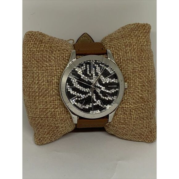 Michael Kors Runway MK3314 Women's Brown Leather Analog Dial Quartz Watch WFH175 - Picture 1 of 11